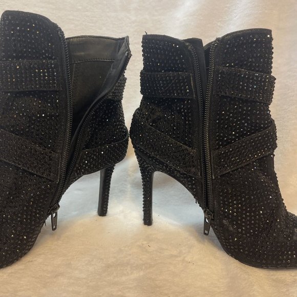 READ DESC GIANNI BINI Jewel Heel Dress Booties Ankle Boots Fabric Upper Gray 7M - Picture 8 of 12